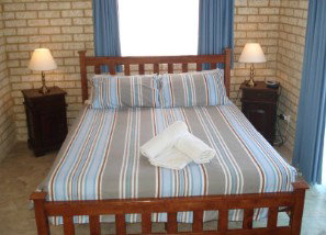 Baywatch Manor Resort - Accommodation Australia 1