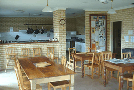 Baywatch Manor Resort - Accommodation Australia 3