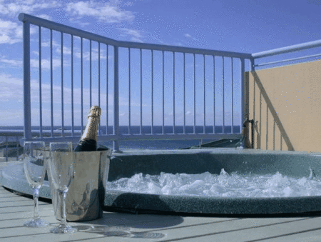 Castaway Cove Resort Noosa - Australia Shopping 1