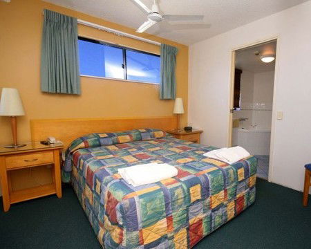 Caribbean Resort - Local Tourism 0