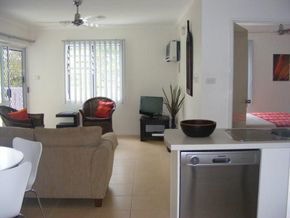 Port Douglas Outrigger Apartments - Local Tourism 4