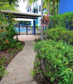 Twin Quays Noosa - Australia Shopping 4