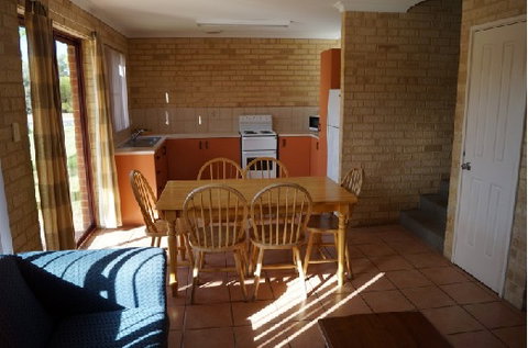 Kalbarri Palm Resort - Australia Shopping 2
