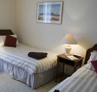 Hillsview Tourist Apartments - Accommodation Australia