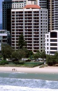 Surf Regency Apartments - Accommodation Australia 3