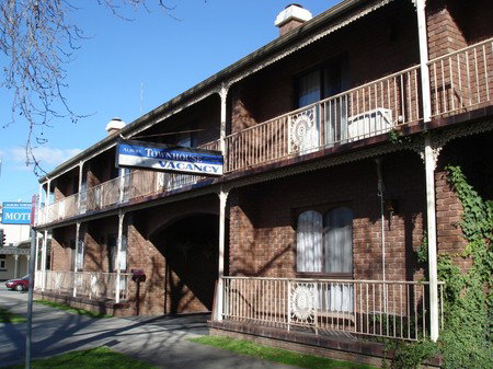 Albury Townhouse - Local Tourism 0