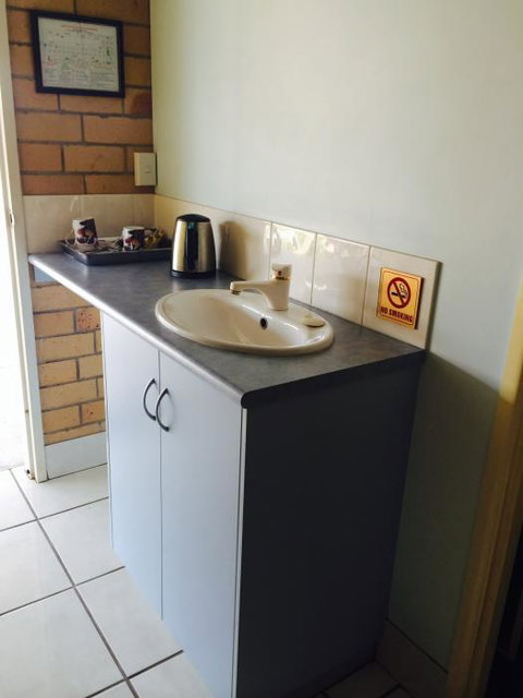 Moranbah Motor Inn Bar And Restaurant - Accommodation Australia 2