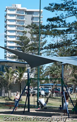 Pacific Regis Beachfront Apartments - Local Tourism 6