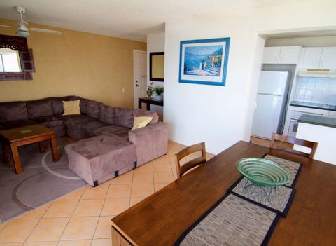 Beach Lodge Apartments - Australia Shopping 3