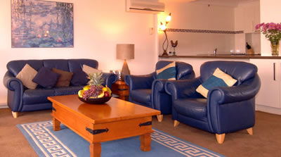 Biarritz Apartments - Australia Shopping 3