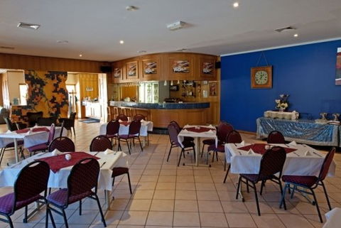 Comfort Inn Robert Towns Motel - Accommodation Australia 5