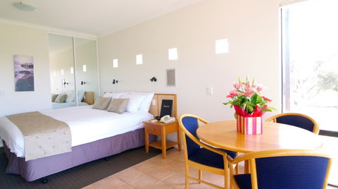 Margaret's Beach Resort - Accommodation Australia 1