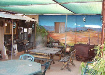 Safari Lodge Motel - Accommodation Australia 0