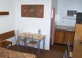 Safari Lodge Motel - Accommodation Australia 2