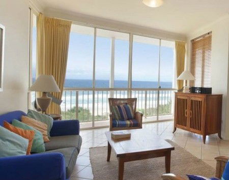Whale Watch Ocean Beach Resort - Local Tourism 0