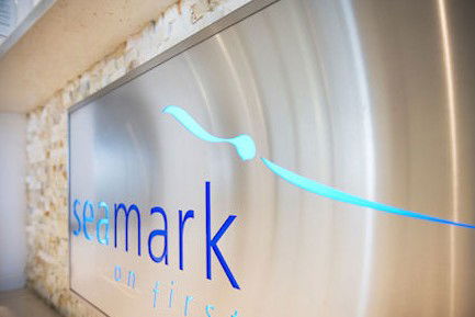 Seamark On First - Local Tourism 1