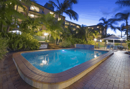 Kalua Holiday Apartments - Australia Shopping 1