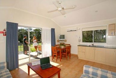 Anna Bay NSW Accommodation Australia