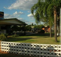 Cross Roads Motel - Accommodation Australia