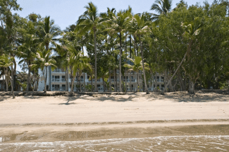 Agincourt Beachfront Apartments - Accommodation Australia