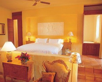 Tower Lodge - Australia Shopping 4