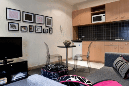 Punthill Flinders Lane - Local Tourism 1