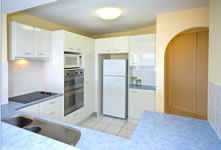 Beachside Resort (kawana Waters) - Accommodation Australia 2