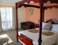 Lincoln Cottage Motor Inn - Local Tourism 3
