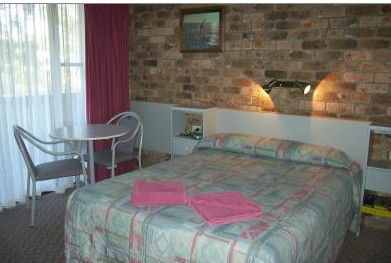 Port Stephens Motor Lodge - Local Tourism 1