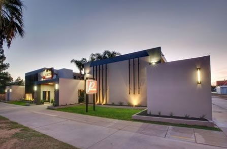Sandors Motor Inn - Accommodation Australia 1