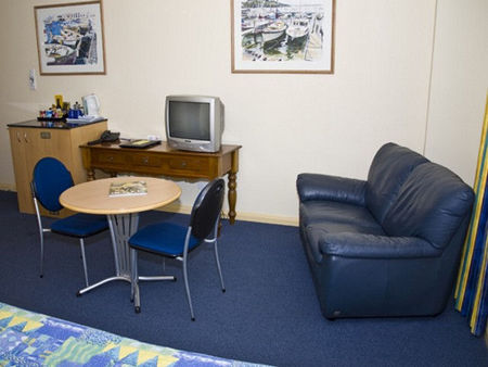 Mayfair Plaza Motel - Accommodation Australia 1