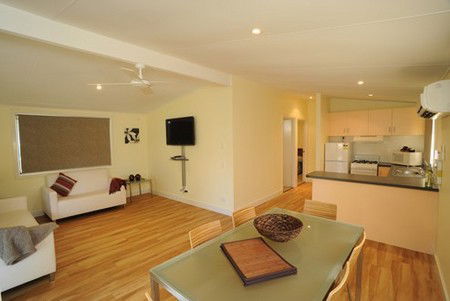 BIG4 Sydney Lakeside Holiday Park - Accommodation Australia 4