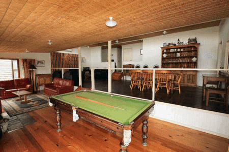 King Parrot Holiday Cottages - Accommodation Australia 2