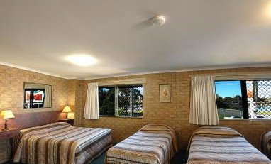 Tweed Harbour Motor Inn - Accommodation Australia 0