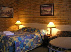 Blue Violet Motor Inn - Local Tourism 2