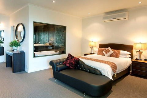Arthurs Views - Bed & Breakfast Retreat - Local Tourism 1
