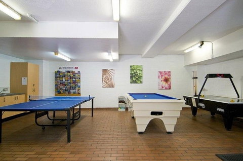 Headland Gardens Holiday Apartments - Accommodation Australia 3