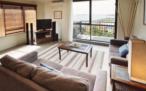 Langley Park Holiday Apartments - Local Tourism 2