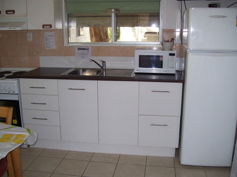 Glenwood Tourist Park And Motel - Accommodation Australia 7
