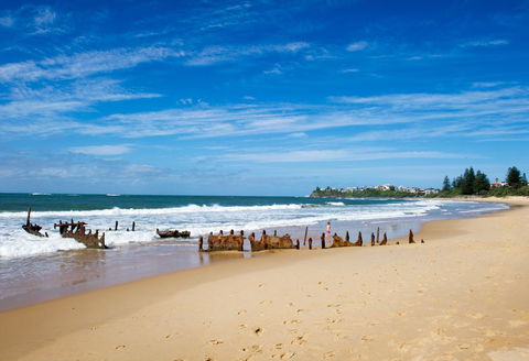 Dicky Beach Family Holiday Park - Local Tourism 3
