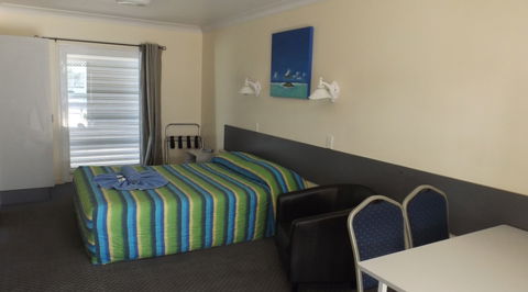 Central Point Motel - Accommodation Australia 1