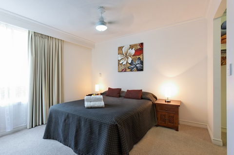 La Grande Apartments Broadbeach - Accommodation Australia 1