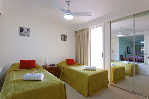 La Grande Apartments Broadbeach - Accommodation Australia 6