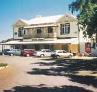 Arno Bay Hotel Motel