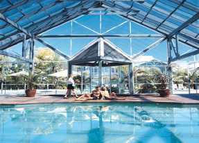 Broadwater Beach Resort - Accommodation Australia 0