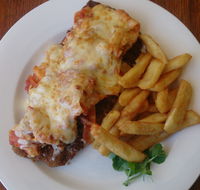 Bridgeway Hotel - Local Tourism