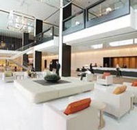 Crown Promenade Hotel - Local Tourism