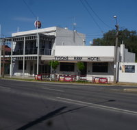 Tyson's Reef Hotel - Accommodation Australia