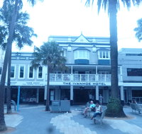 Ivanhoe Hotel - Accommodation Australia