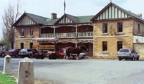 Man-o-ross Hotel - Local Tourism 0